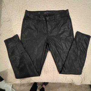 Skinny Black Coated Leather-look Jean sz 10 WHBM